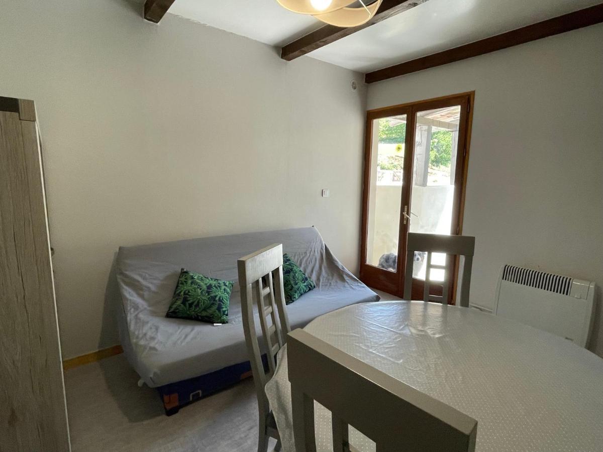 Bed and Breakfast Domaine De Prefaissal Mezel  Екстер'єр фото